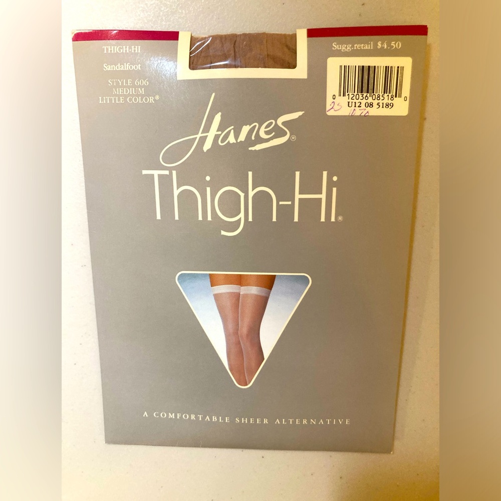 Brand New Vintage HANES Thigh-Hi 606 Sandalfoot Medium Size Little Color